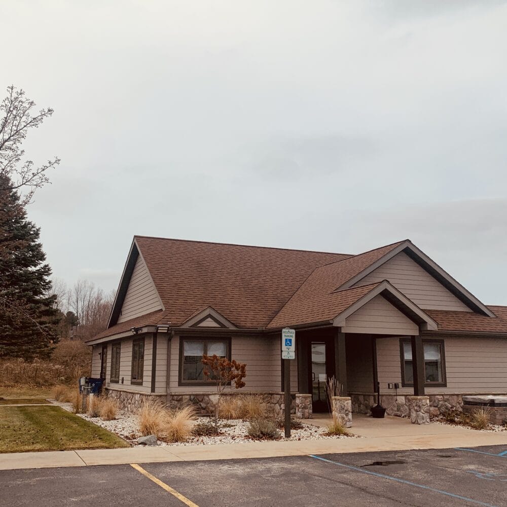 Hours & Locations of Our Community Bank Branches Honor Bank